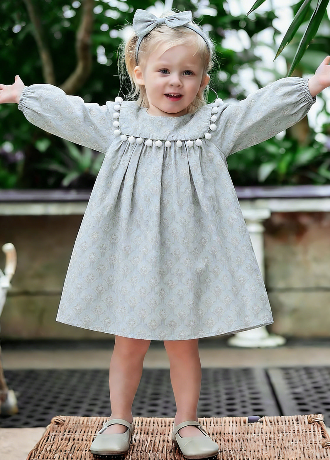 Girls Sweet Floral Pom Poms Dress With Headband