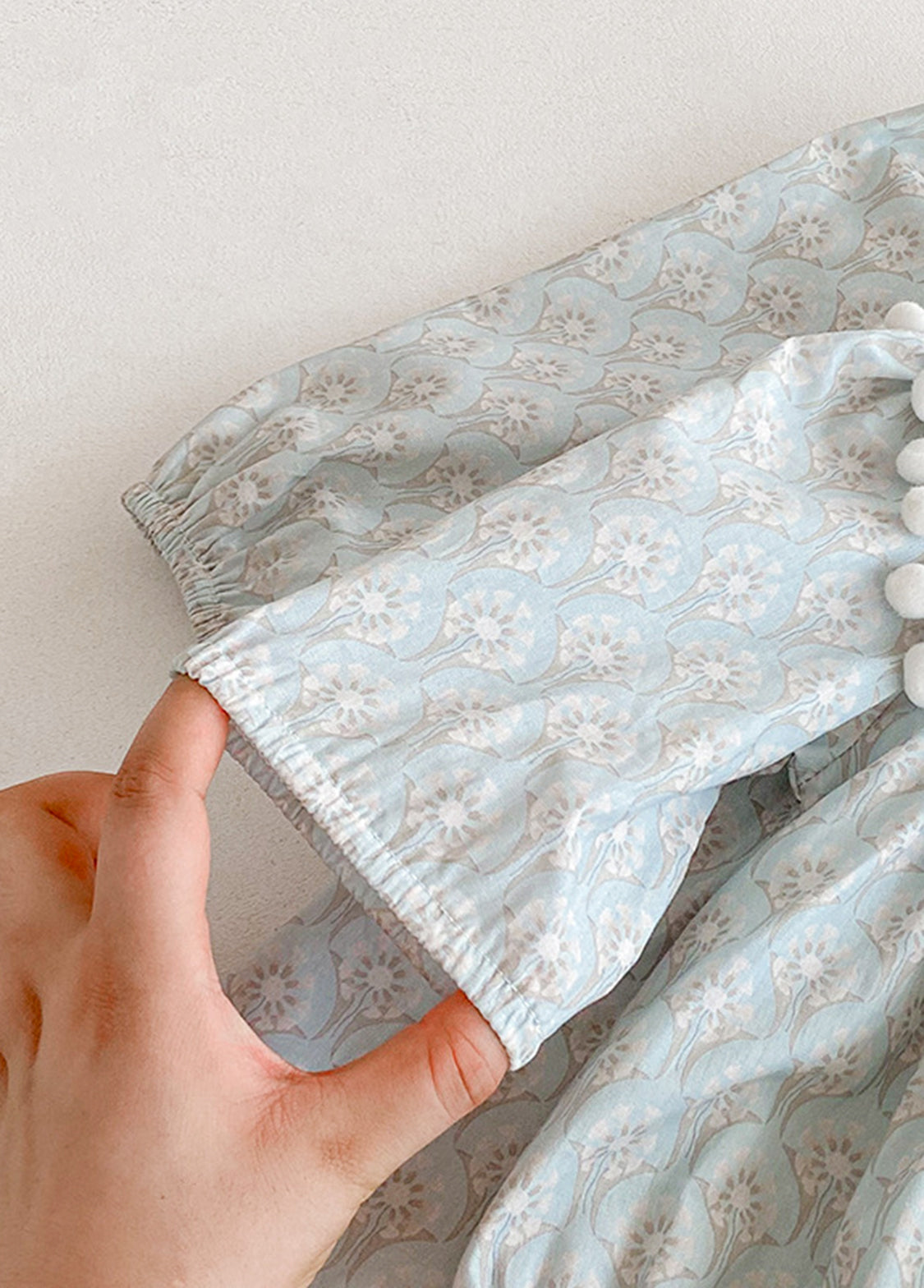 Baby Girls Sweet Floral Pom Poms Romper With Hairband