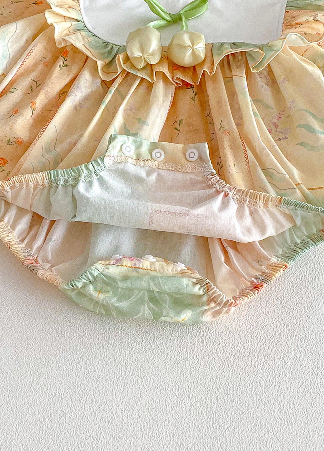 Baby Girls Retro Floral Ruffle Romper With Hairband