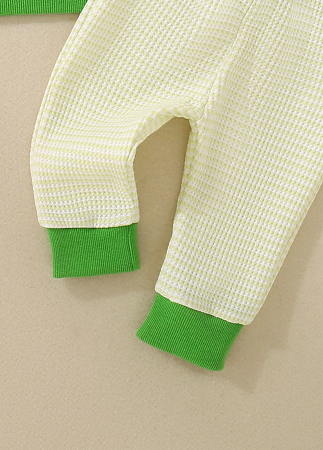 Baby Cute St. Patrick's Day Four-Leaf Clover Embroidered Sweatshirt Set