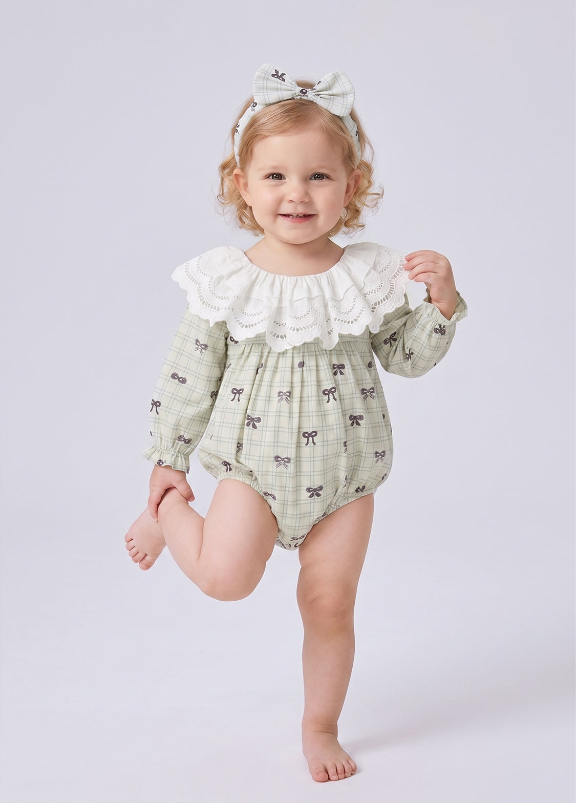 Baby Girls Pastoral Style Bowknot Romper With Hairband