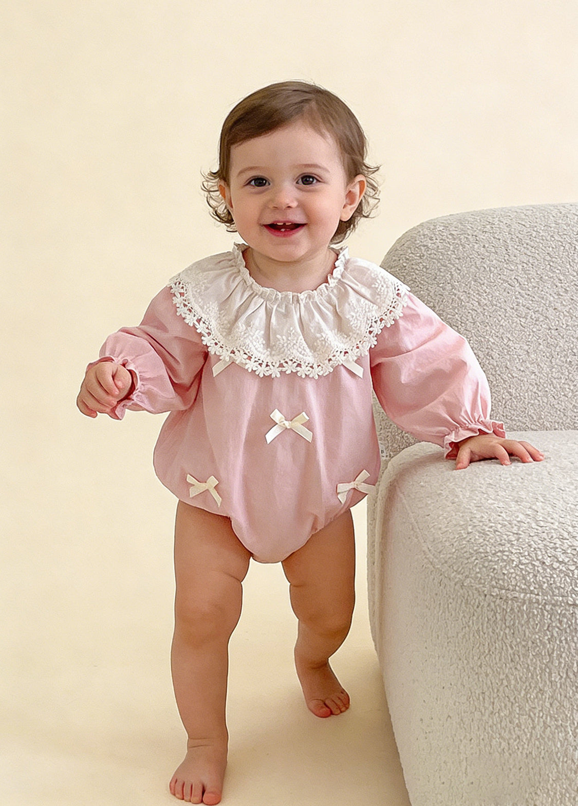 Baby Girl Cute Bow Tie Lace Trim Puff Sleeve Romper